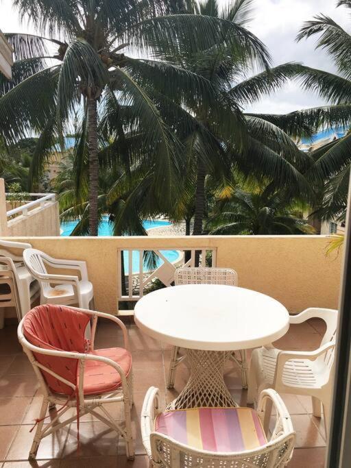 Apt Terrasse Bord De Mer & Piscine / Flic En Flac Экстерьер фото