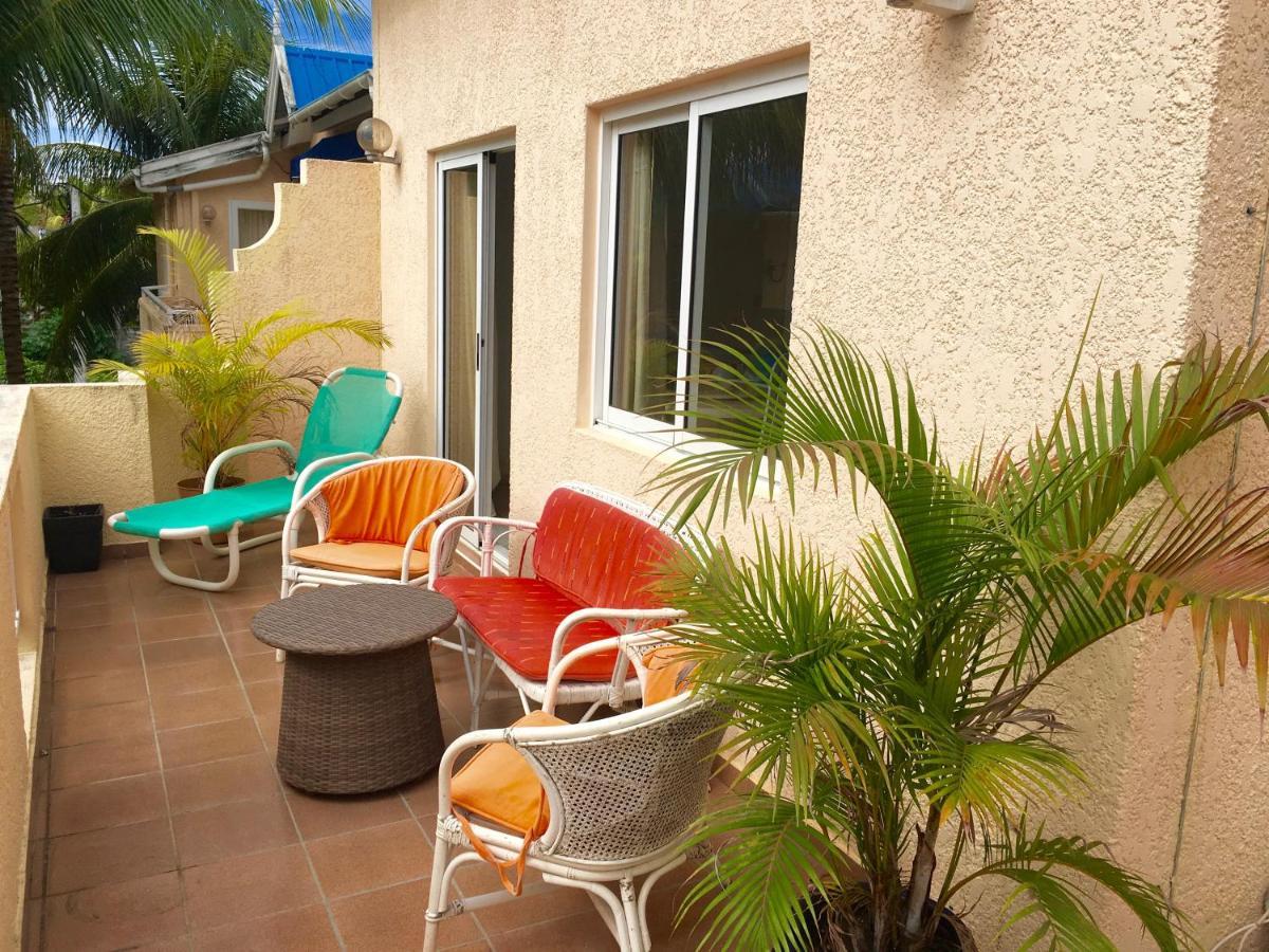 Apt Terrasse Bord De Mer & Piscine / Flic En Flac Экстерьер фото